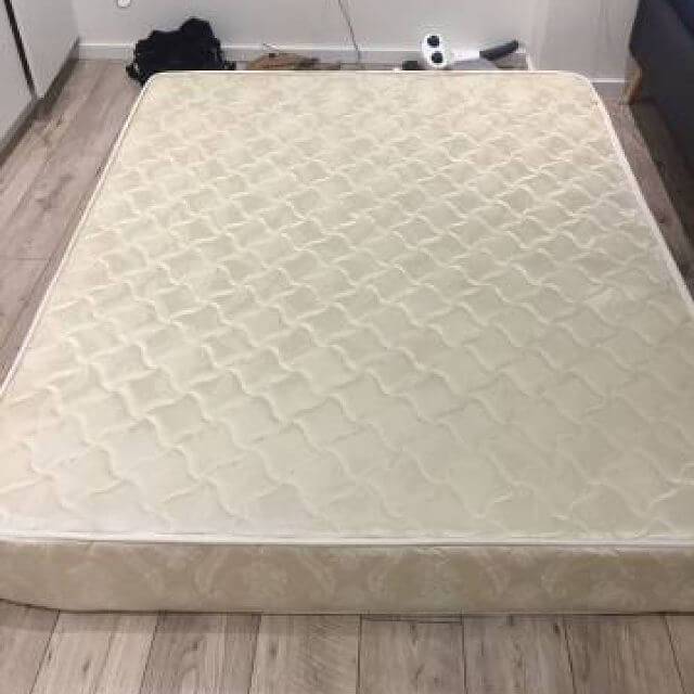 Nên nằm đệm cứng hay đệm mềm để tốt cho sức khỏe? 6 Khi mua đệm bạn nên tham khảo ở nhiều cửa hàng khác nhau